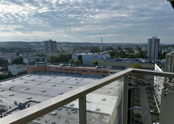 Oliwa Skyline Albatross Towers *